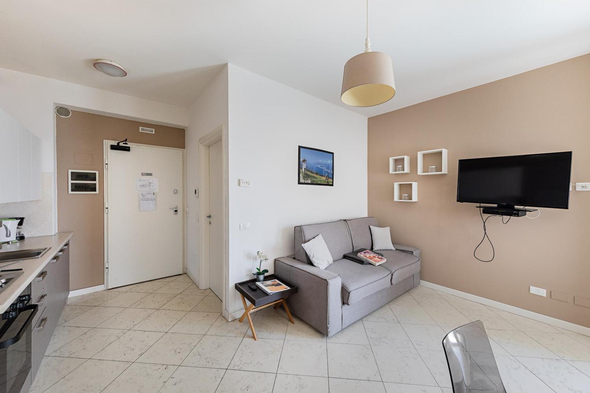 Residenza Miralago II By Wonderful Italy Desenzano del Garda Exterior photo